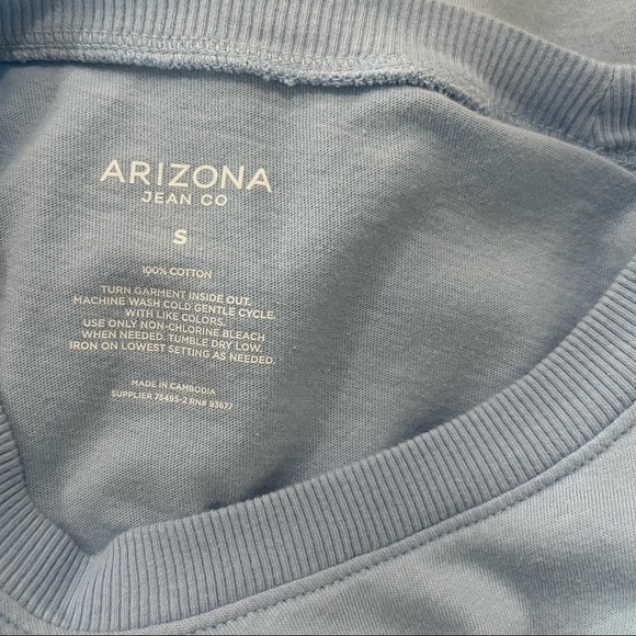 ARIZONA JEANS Blue I Speak French Fries Short Sleeve Crop Top Cotton Size Small - Picture 3 of 3